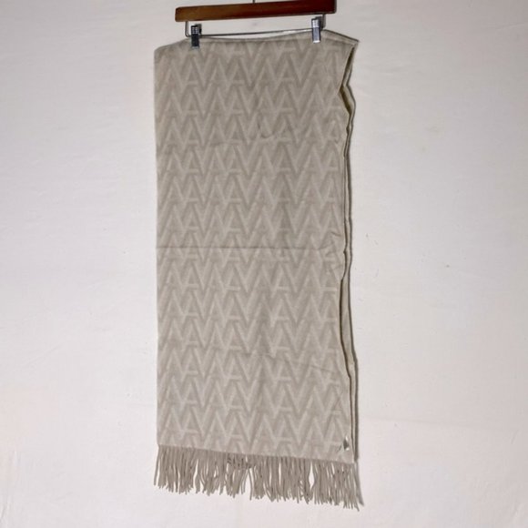 Alxiliary Cream Tan Chevron Wool Scarf With Fringe - Picture 6 of 9